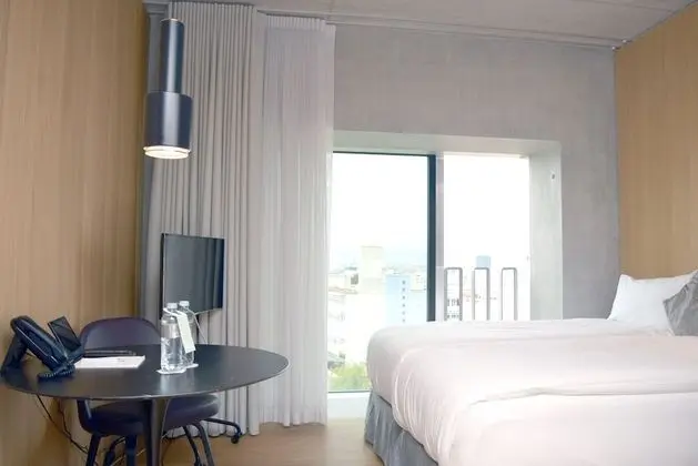 Boutique Smart Suite