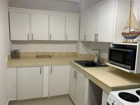 1 Bedroom Apartment, 1st fl., rear