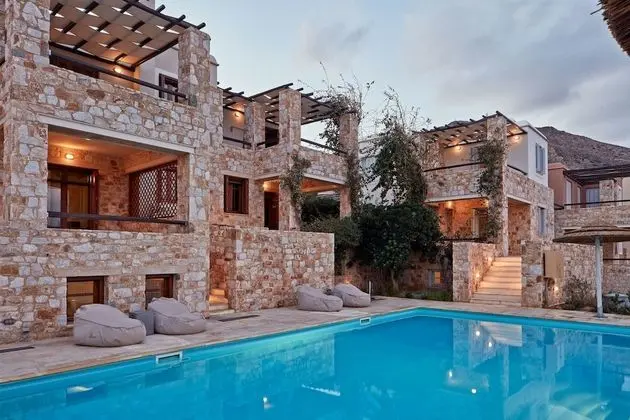 Villa, 3 Yatak Odası, Havuz Kullanımı, Deniz Manzaralı