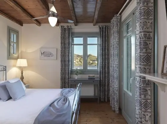Villa, 4 Yatak Odası, Havuz Kullanımı, Deniz Manzaralı