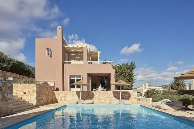 Villa, 4 Yatak Odası, Havuz Kullanımı, Deniz Manzaralı
