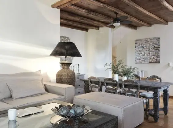 Villa, 4 Yatak Odası, Havuz Kullanımı, Deniz Manzaralı