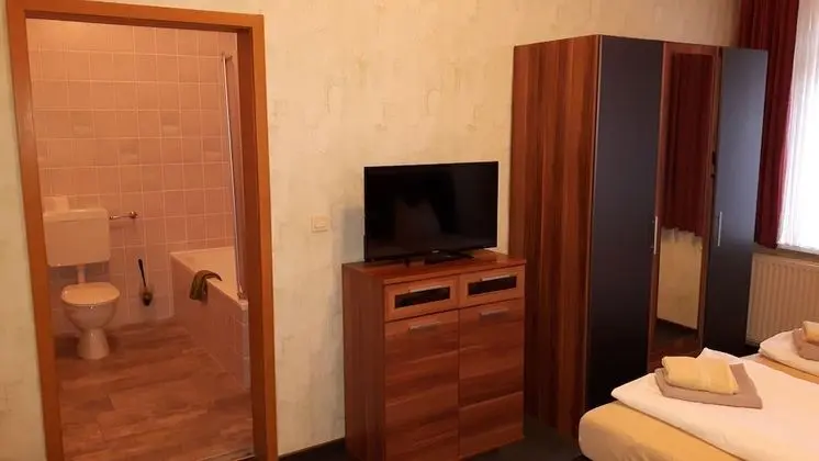 Standard Tek Büyük Yataklı Oda