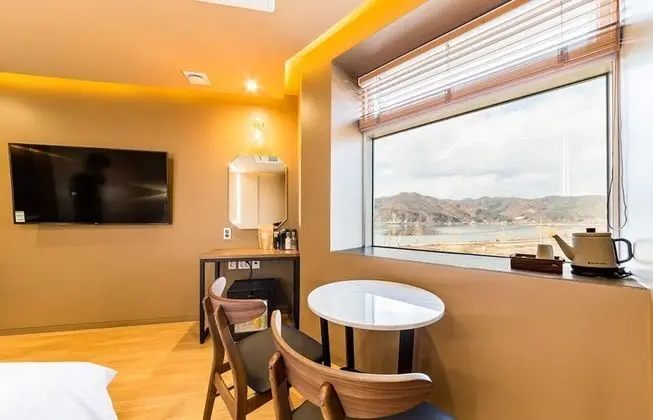 Tek Büyük Yataklı Oda (River)