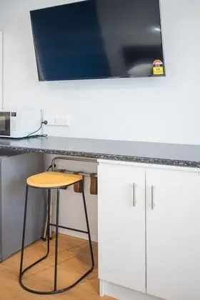 Deluxe Oda, Sigara İçilmez (Deluxe Motel Room)