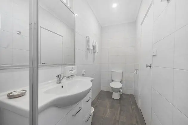 Deluxe Oda, Sigara İçilmez (Deluxe Motel Room)