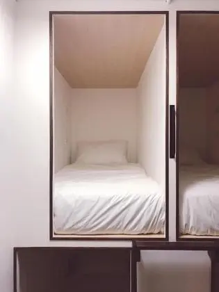 Ortak Ranzalı Oda, Sadece kadınlar için