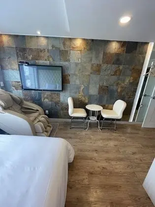 Design Tek Büyük Yataklı Oda