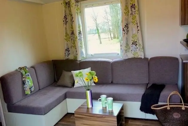 Karavan (6-8 people)