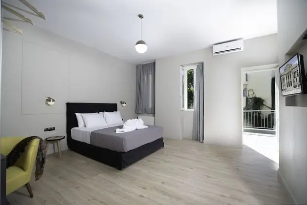 Arch Suite with Partial Acropolis View