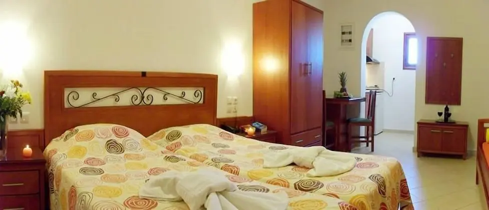 Stüdyo (for 3)