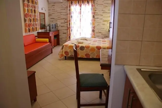 Stüdyo (for 3)