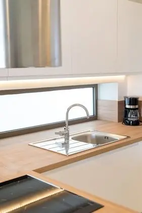2 Bedroom Maisonete with Sea View