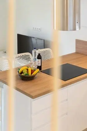 2 Bedroom Maisonete with Sea View