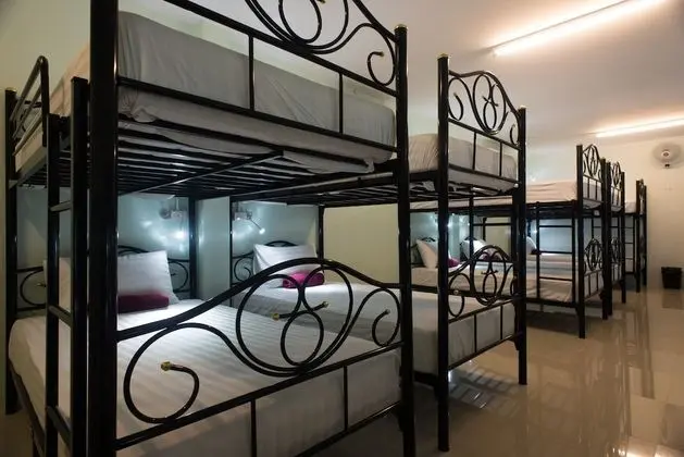 Mixed Dorm -20 Beds