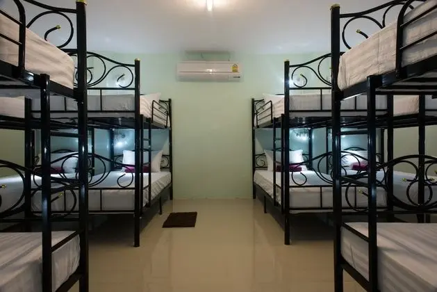Mixed Dorm -20 Beds