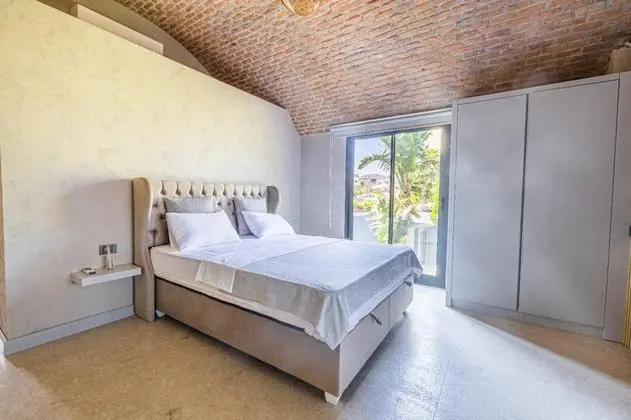 Apartment, Deniz ve Doğa Manzaralı, Bahçe Katı