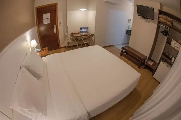 Tek Büyük Yataklı Oda, 1 Çift Kişilik veya 2 Tek Kişilik Yatak