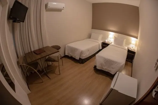 Tek Büyük Yataklı Oda, 1 Çift Kişilik veya 2 Tek Kişilik Yatak