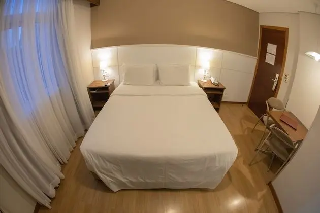 Tek Büyük Yataklı Oda, 1 Çift Kişilik veya 2 Tek Kişilik Yatak