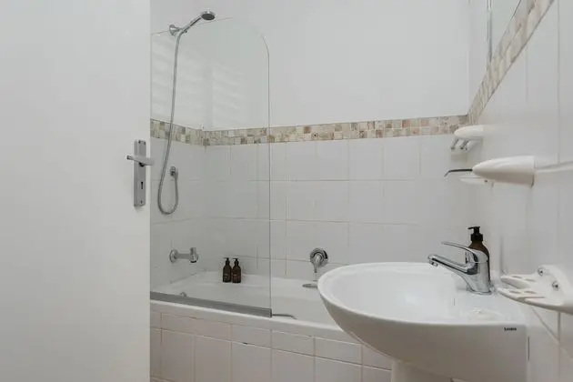 Comfort Stüdyo, 1 Büyük (Queen) Boy Yatak, Sigara İçilmez