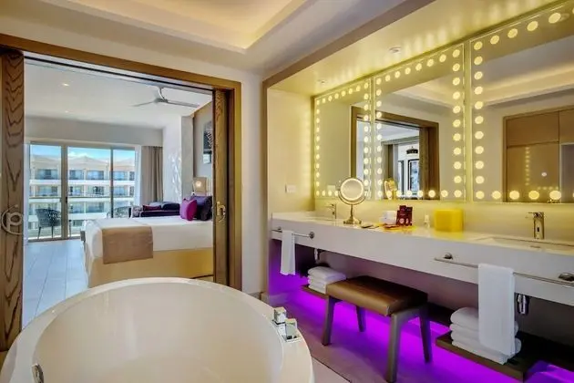Directors Suite One Bedroom