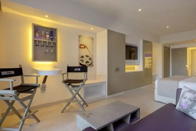 Junior Suite Swim Out