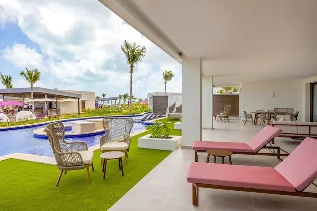 STAR Class Producers Two Bedroom Suite Swim Out
