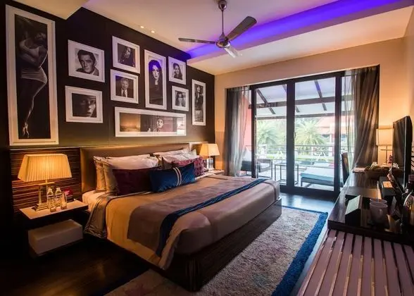 Luxury Oda, Havuz Manzaralı