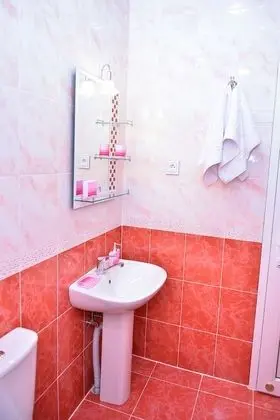 Standard Tek Büyük veya İki Ayrı Yataklı Oda, Bahçe Manzaralı