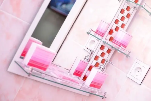 Standard Tek Büyük veya İki Ayrı Yataklı Oda, Bahçe Manzaralı