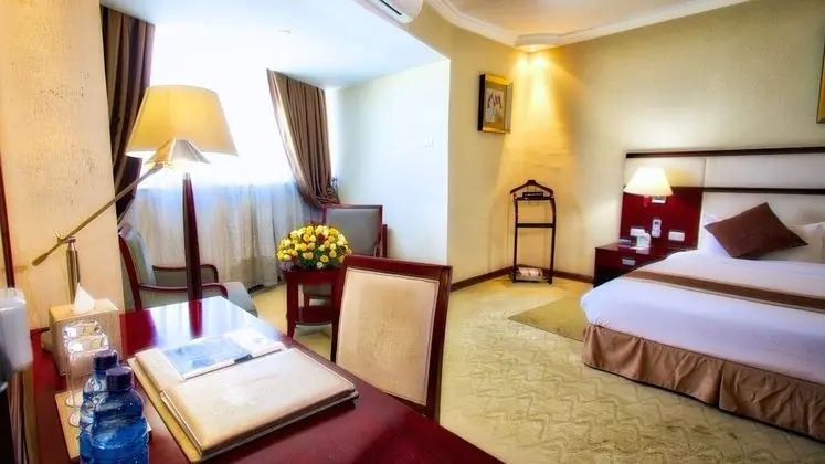 Deluxe Tek Büyük Yataklı Oda, Şehir Manzaralı