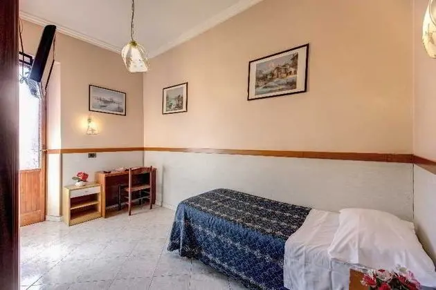 Tek Kişilik Oda Standard