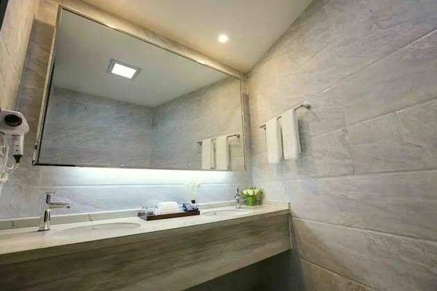 Elite Büyük Yataklı Tek Kişilik Oda, 1 Büyük (Queen) Boy Yatak, Resort Manzaralı, Göl Kenarı