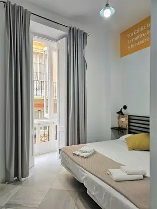 Deluxe Tek Büyük veya İki Ayrı Yataklı Oda, Özel Banyo