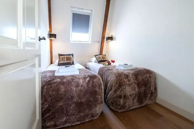 Çatı Katı Süiti (Penthouse)