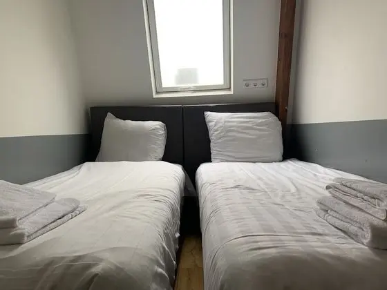 Çatı Katı Süiti (Penthouse), Birden Çok Yatak