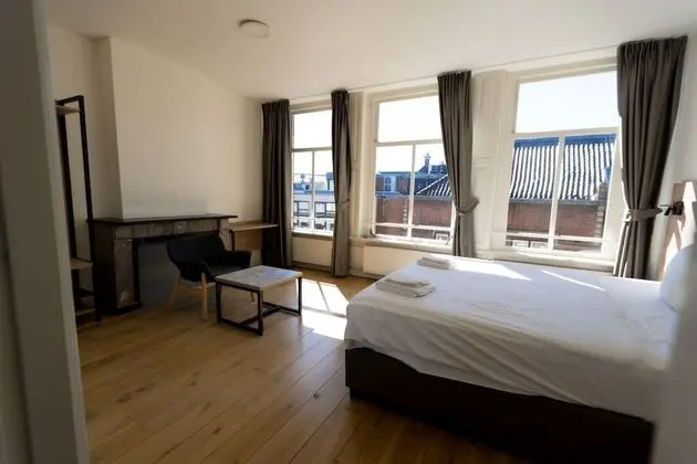 Çatı Katı Süiti (Penthouse), Birden Çok Yatak