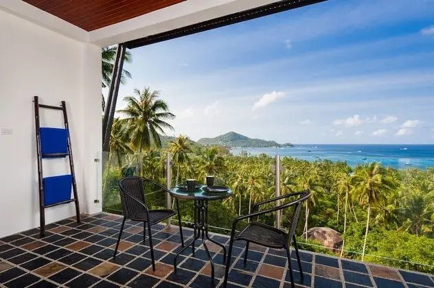 Studio Apartment with sea view (no pool)