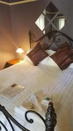 Deluxe Tek Büyük Yataklı Oda, 1 Büyük (Queen) Boy Yatak