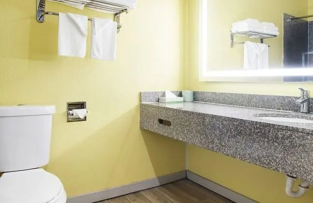 2 Queen Standard Suites, 1st Floor