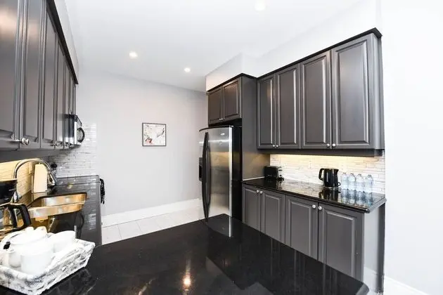 Royal Apart Daire, 2 Yatak Odası, Mutfak, Şehir Manzaralı