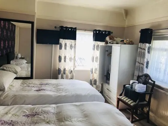 İki Ayrı Yataklı Oda, Özel Banyo (Room 1)