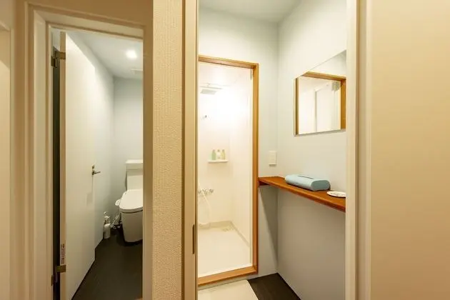 Oda, Özel Banyo (Family Room, with Shower)