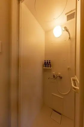 Basic Tek Büyük Yataklı Oda