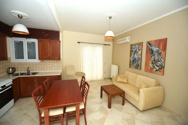 Apart Daire, 2 Yatak Odası, Deniz Manzaralı (01)