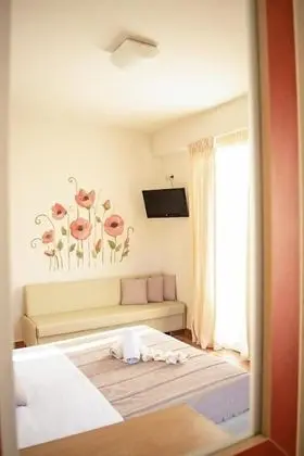 Büyük Yataklı Tek Kişilik Oda