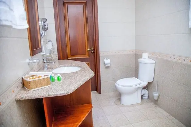 Standard Tek Büyük veya İki Ayrı Yataklı Oda