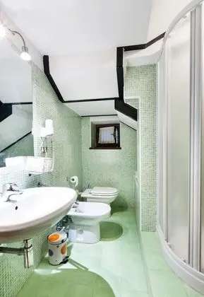 Basic Tek Büyük veya İki Ayrı Yataklı Oda, 1 Çift Kişilik Yatak