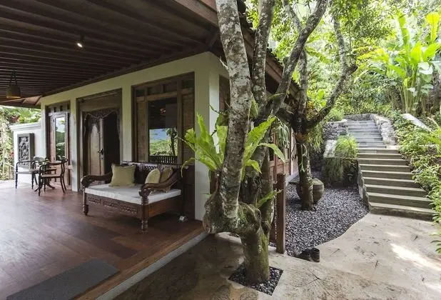 Villa, Kişiye Özel Havuzlu, Bahçeli